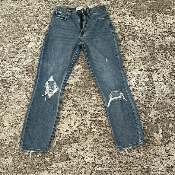 Abercrombie and Fitch mom jeans - Picture 1 of 3